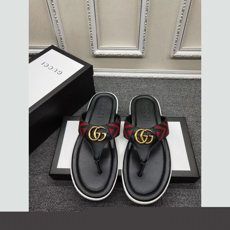 G*u*i slippers